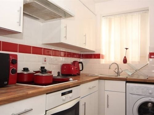 Quiet Riverside Apartment London Exterior photo